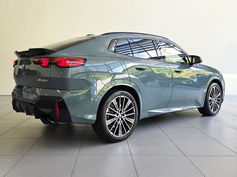 2025 BMW X2 M35i xDrive image 5