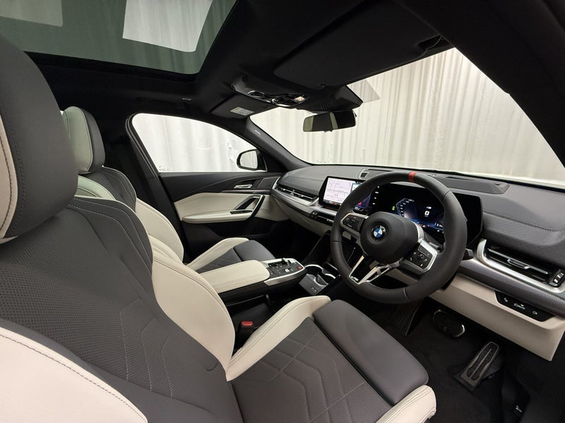 2025 BMW X2 X2 M35i xDrive image 4