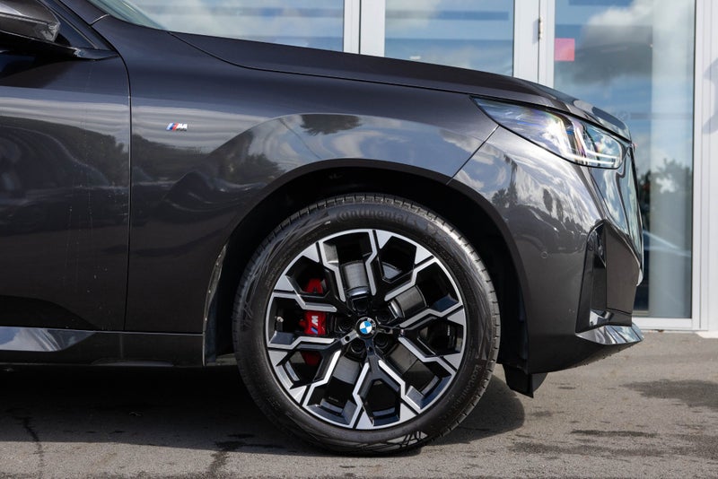2025 BMW X3 20 xDrive image 4