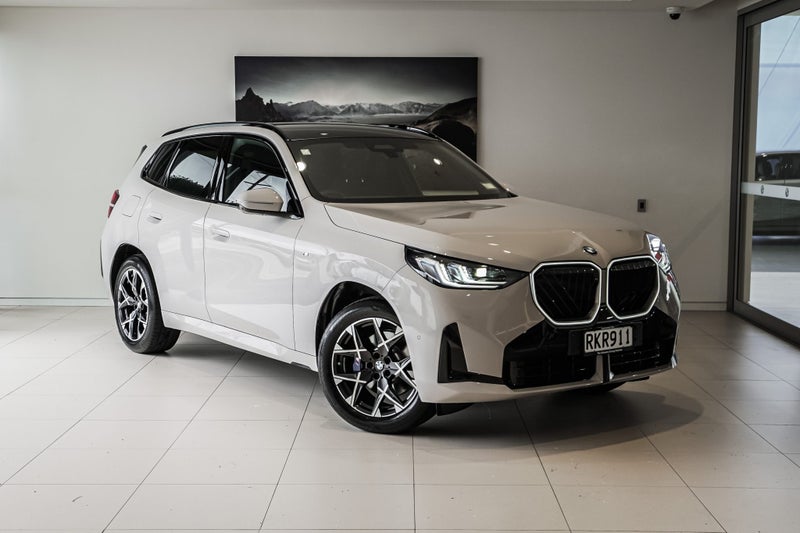 2025 BMW X3 20 xDrive image 1