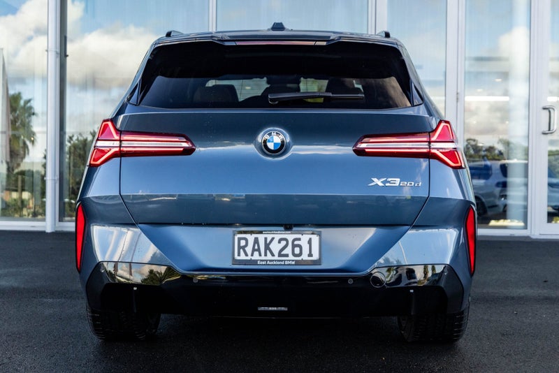 2025 BMW X3 20D xDrive image 3