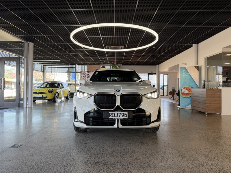 2025 BMW X3 20d xDrive image 2