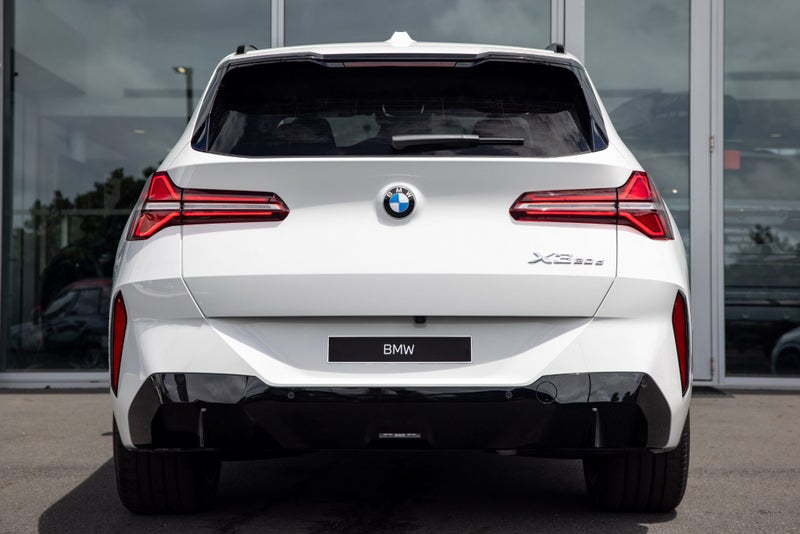 2025 BMW X3 20d xDrive image 3