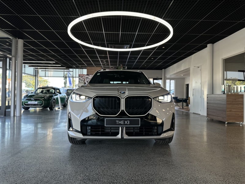 2025 BMW X3 20d xDrive image 2