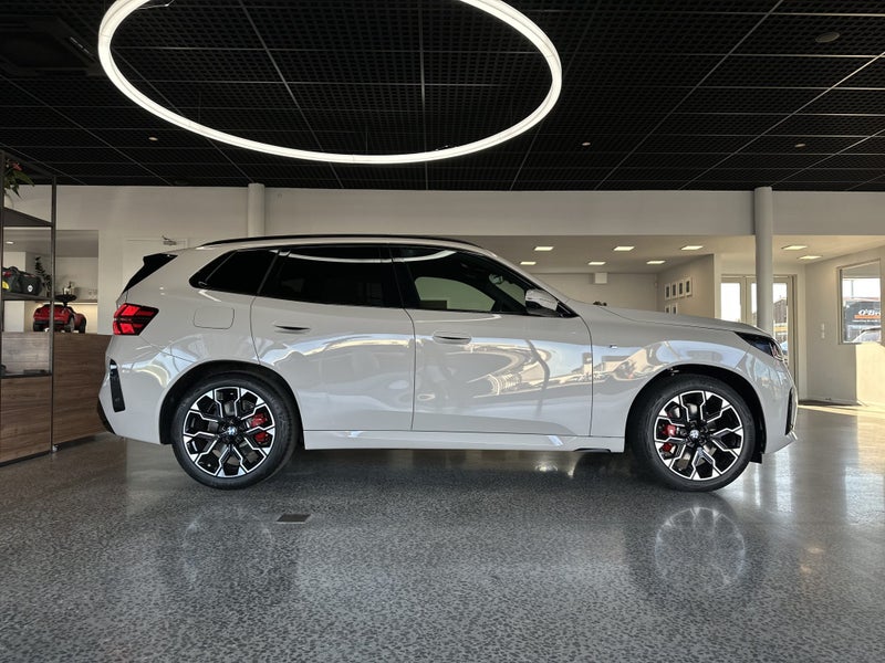 2025 BMW X3 20d xDrive image 3