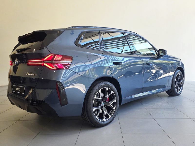 2025 BMW X3 20d xDrive Enhancement Package - M... image 4