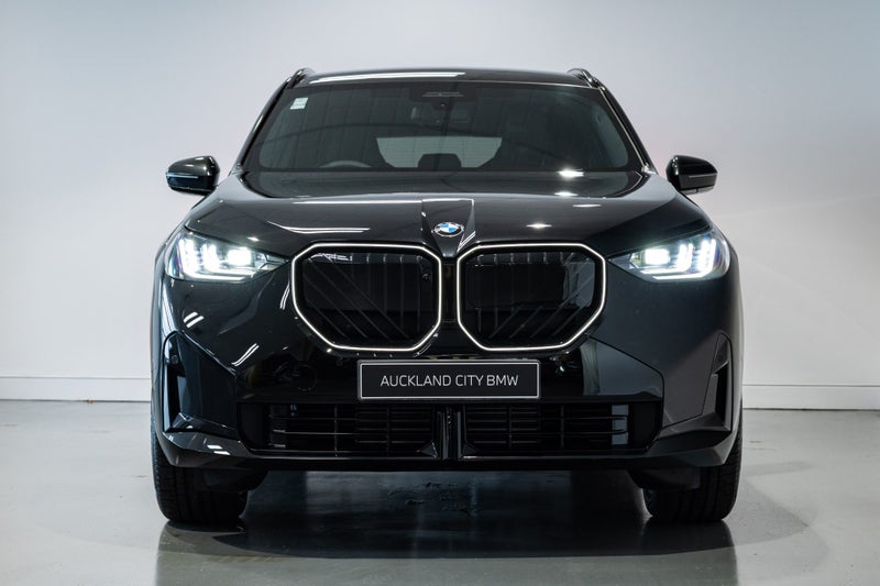 2025 BMW X3 20D Xdrive MSport Pro + Enhancement... image 2