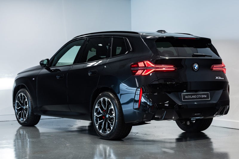 2025 BMW X3 20D Xdrive MSport Pro + Enhancement... image 3