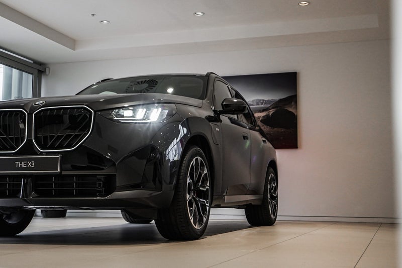2025 BMW X3 30e xDrive image 5