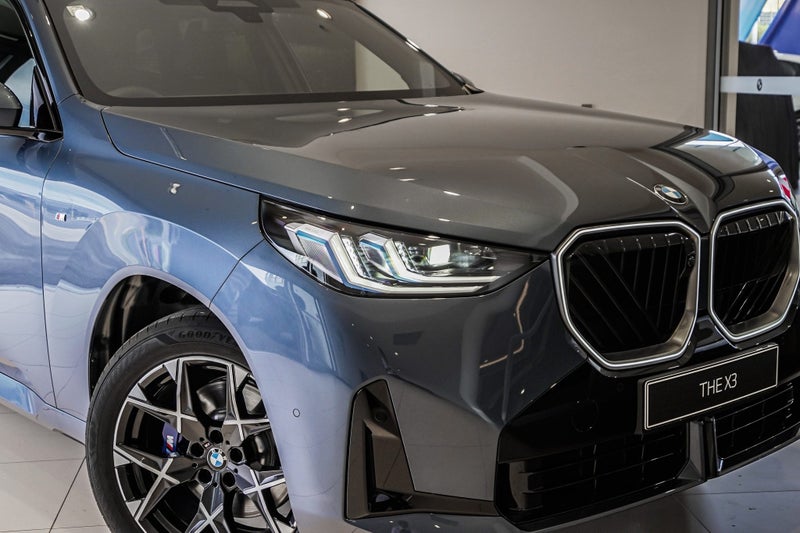 2025 BMW X3 36GP 20 xDrive image 3