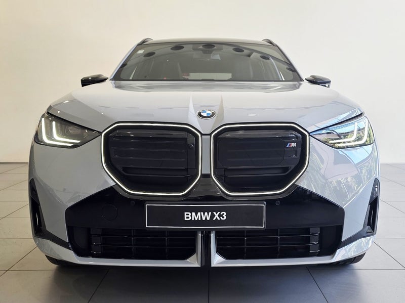 2025 BMW X3 M50 Xdrive image 2