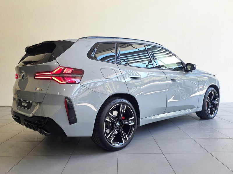 2025 BMW X3 M50 Xdrive image 4