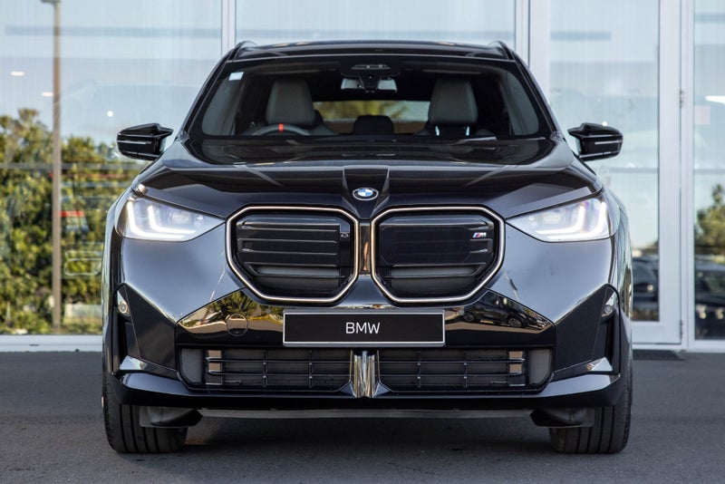 2025 BMW X3 M50 Xdrive image 2