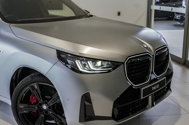 2025 BMW X3 M50 xDrive image 3