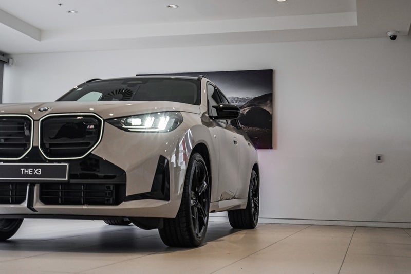 2025 BMW X3 M50 xDrive image 5