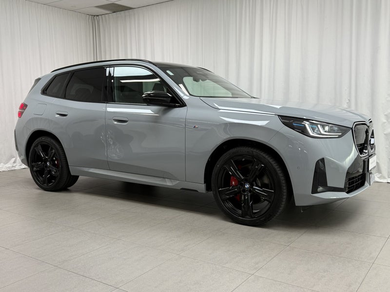 2025 BMW X3 M50 xDrive with Motorsport Pro image 2