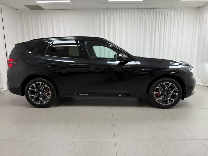 2025 BMW X3 X3 20 xDrive image 2