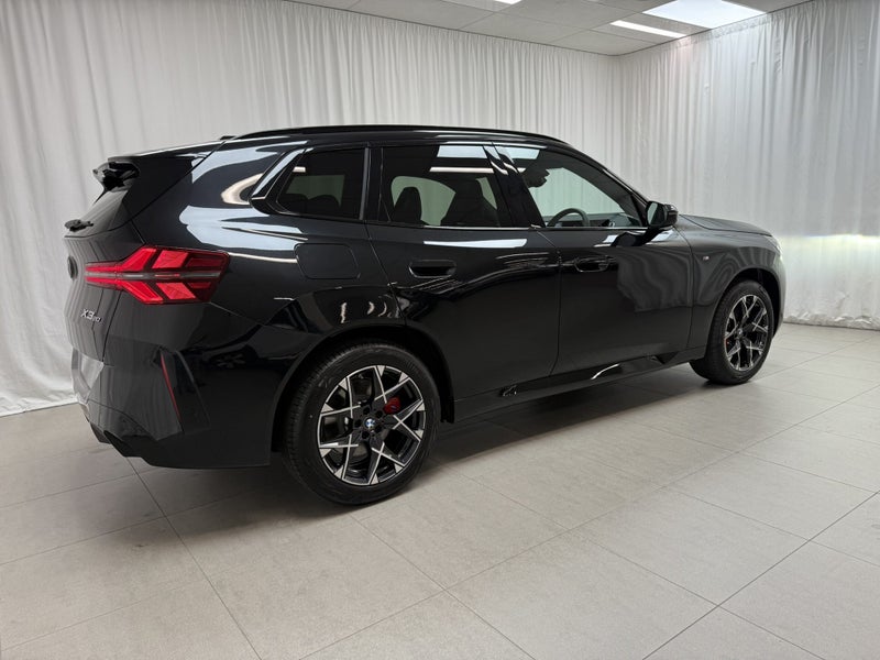 2025 BMW X3 X3 20 xDrive image 3