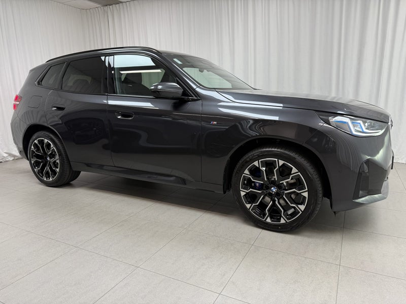 2025 BMW X3 X3 20 xDrive image 2