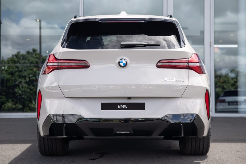 2025 BMW X3 xDrive 30e image 5