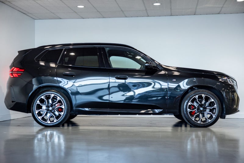 2025 BMW X3 xDrive 30e - Plug in Hybrid image 5