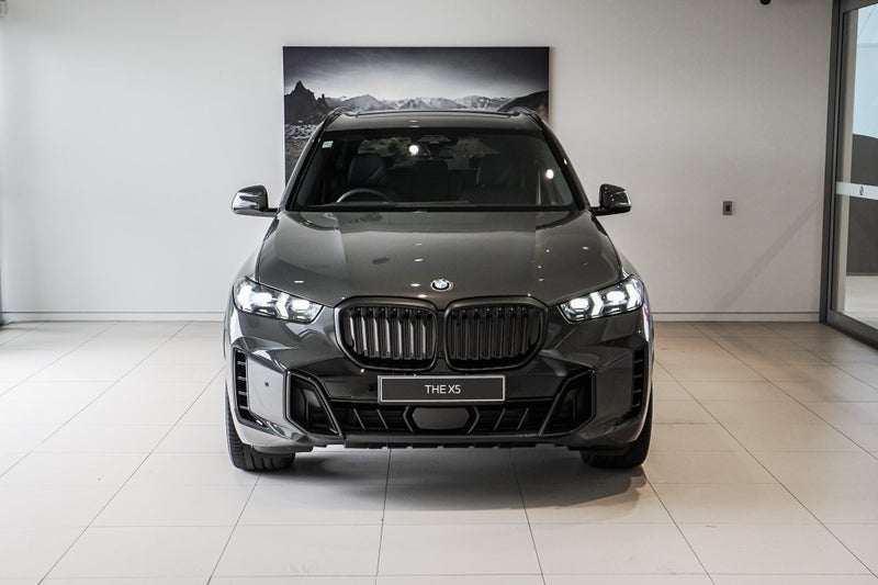 2025 BMW X5 12EV xDrive30d image 4