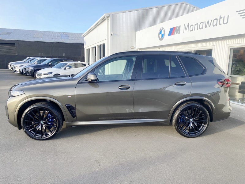 2025 BMW X5 30D - X Drive image 5