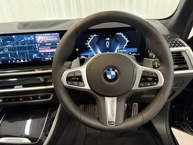 2025 BMW X5 30d xDrive with Motorsport Pro and... image 5