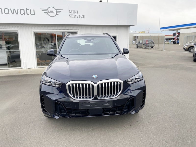 2025 BMW X5 40D - X Drive image 2