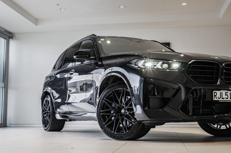 2025 BMW X5 M Competition image 2