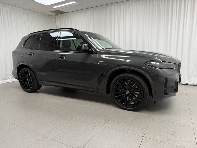 2025 BMW X5 M60i with Innovations and Motorspor... image 2