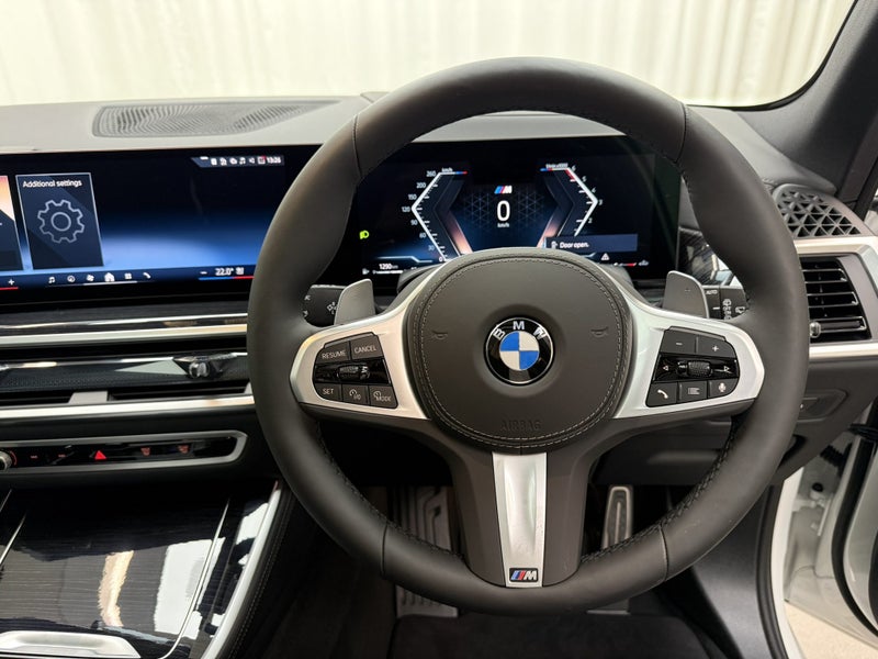 2025 BMW X5 X5 xDrive30d + Motorsport Pro + Inn... image 5