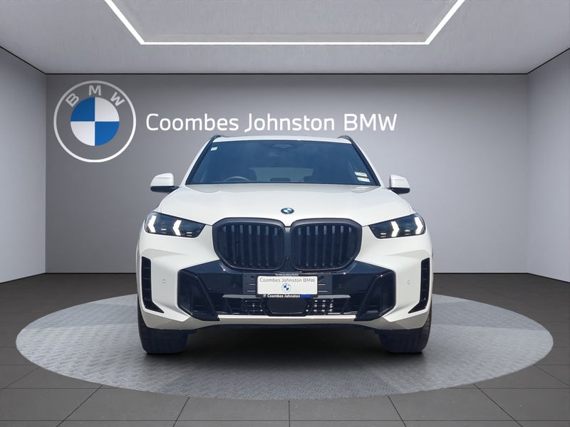 2025 BMW X5 XDrive 30D Sport Collection with In... image 2