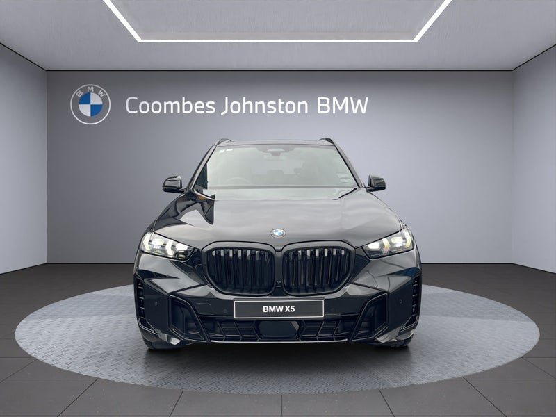 2025 BMW X5 xDrive 40d M Sport Pro & Innovation... image 2