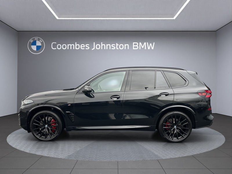 2025 BMW X5 xDrive 40d M Sport Pro & Innovation... image 3