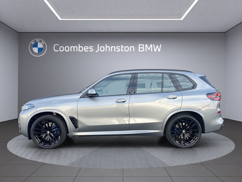 2025 BMW X5 Xdrive30d image 3