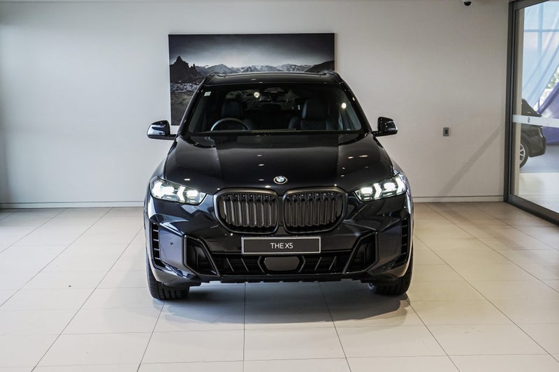 2025 BMW X5 xDrive30d image 4