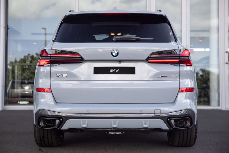 2025 BMW X5 xDrive30d image 4