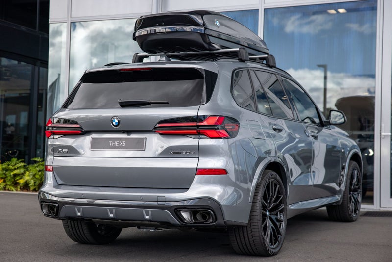 2025 BMW X5 xDrive30d image 4