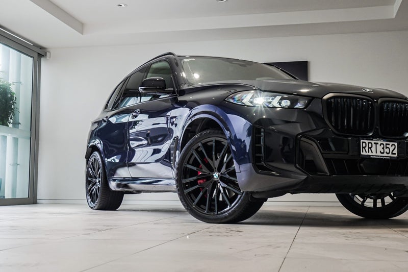 2025 BMW X5 xDrive30d M-Sport image 2