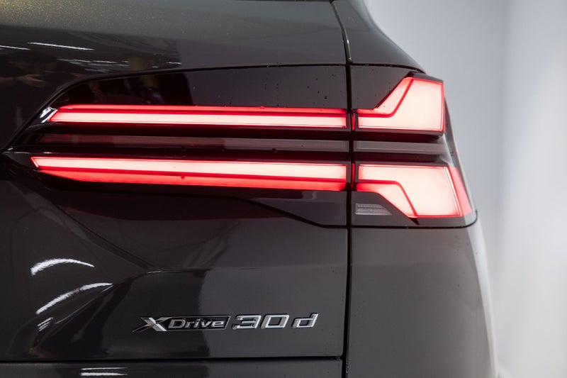 2025 BMW X5 xDrive30d M Sport Pro + Innovations... image 4