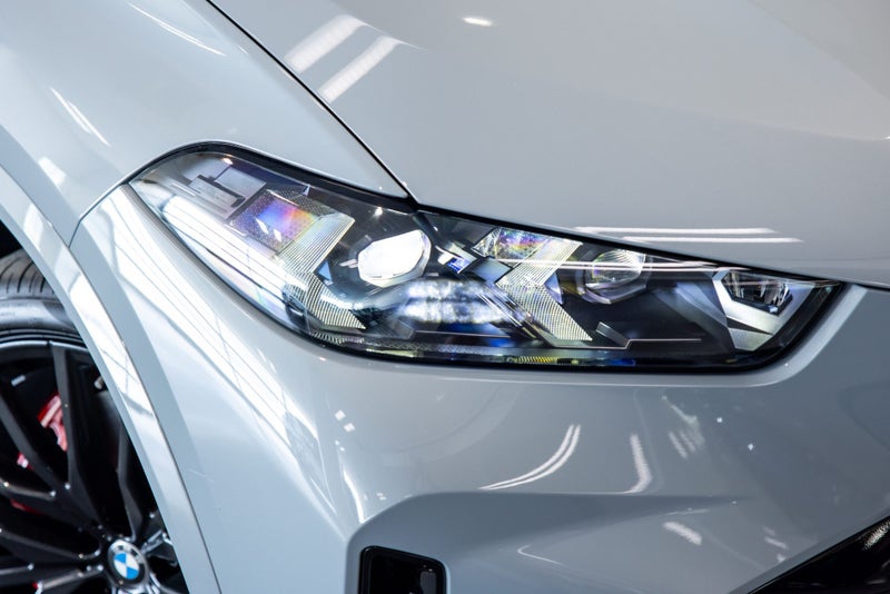 2025 BMW X5 xDrive30d M-Sport - Sport Collectio... image 3