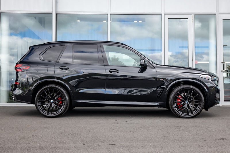 2025 BMW X5 Xdrive40d image 3