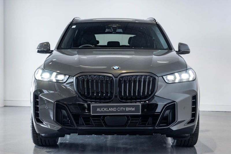 2025 BMW X5 Xdrive40d image 3
