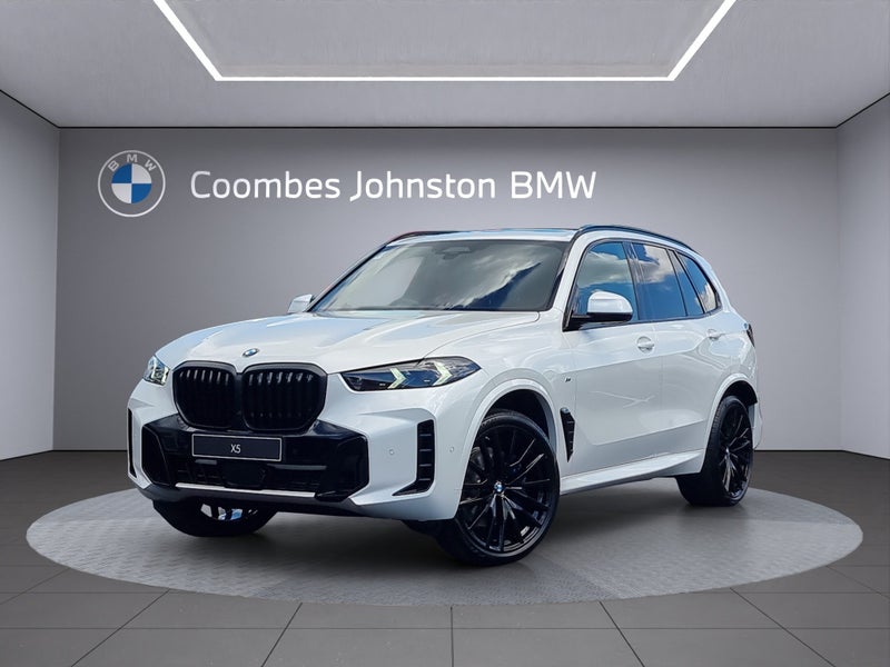 2025 BMW X5 xDrive40d M Sport image 1