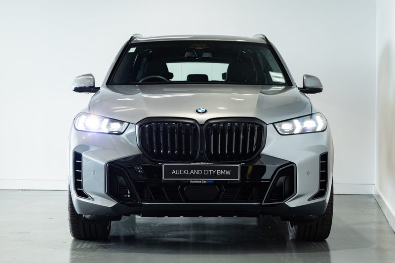 2025 BMW X5 xDrive40d M-Sport Pro + Innovations... image 2