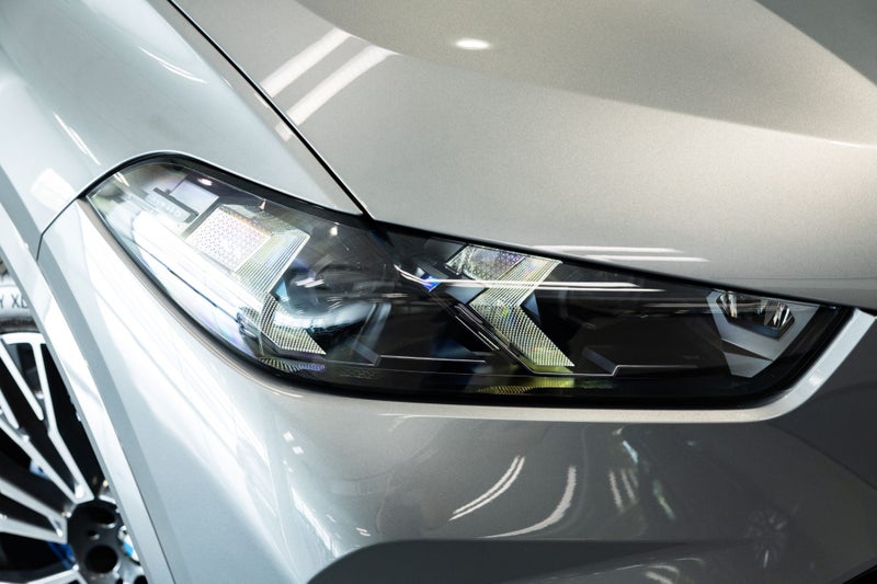 2025 BMW X5 xDrive40d M-Sport Pro + Innovations... image 3