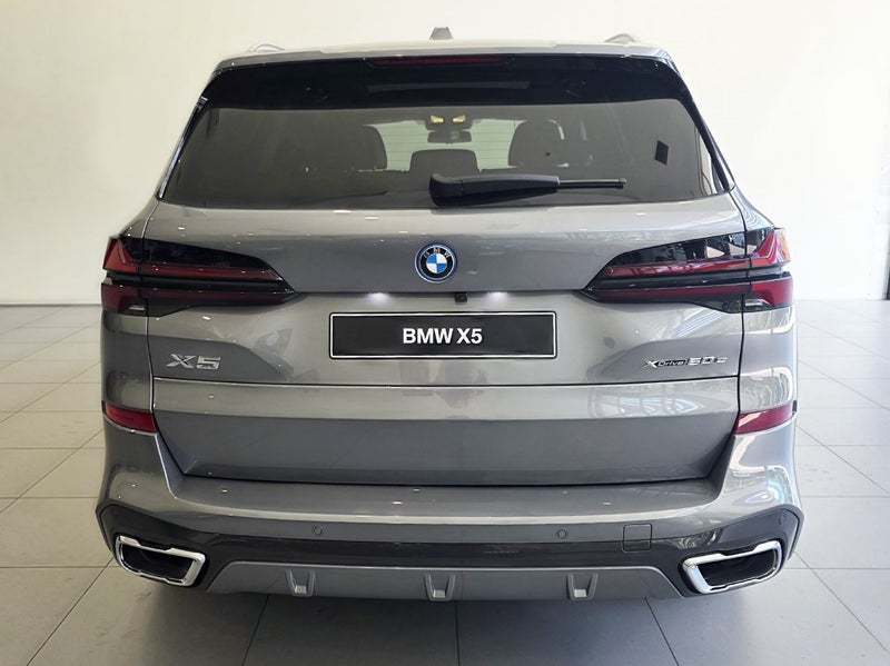 2025 BMW X5 xDrive50e - Innovations - Tow Bar image 5