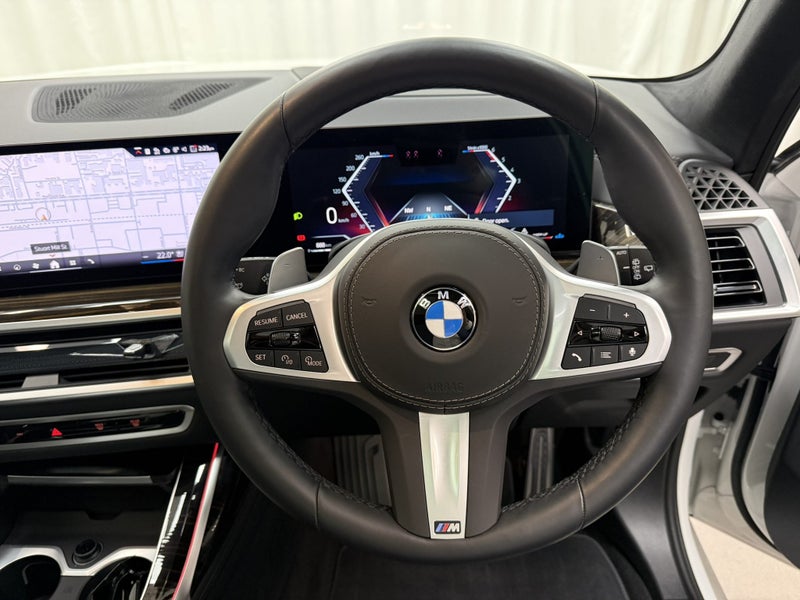 2025 BMW X7 X7 xDrive40d - Connoisseur and M Sp... image 5