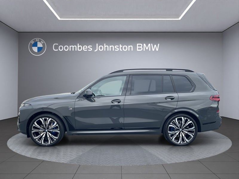2025 BMW X7 xDrive 40d image 3